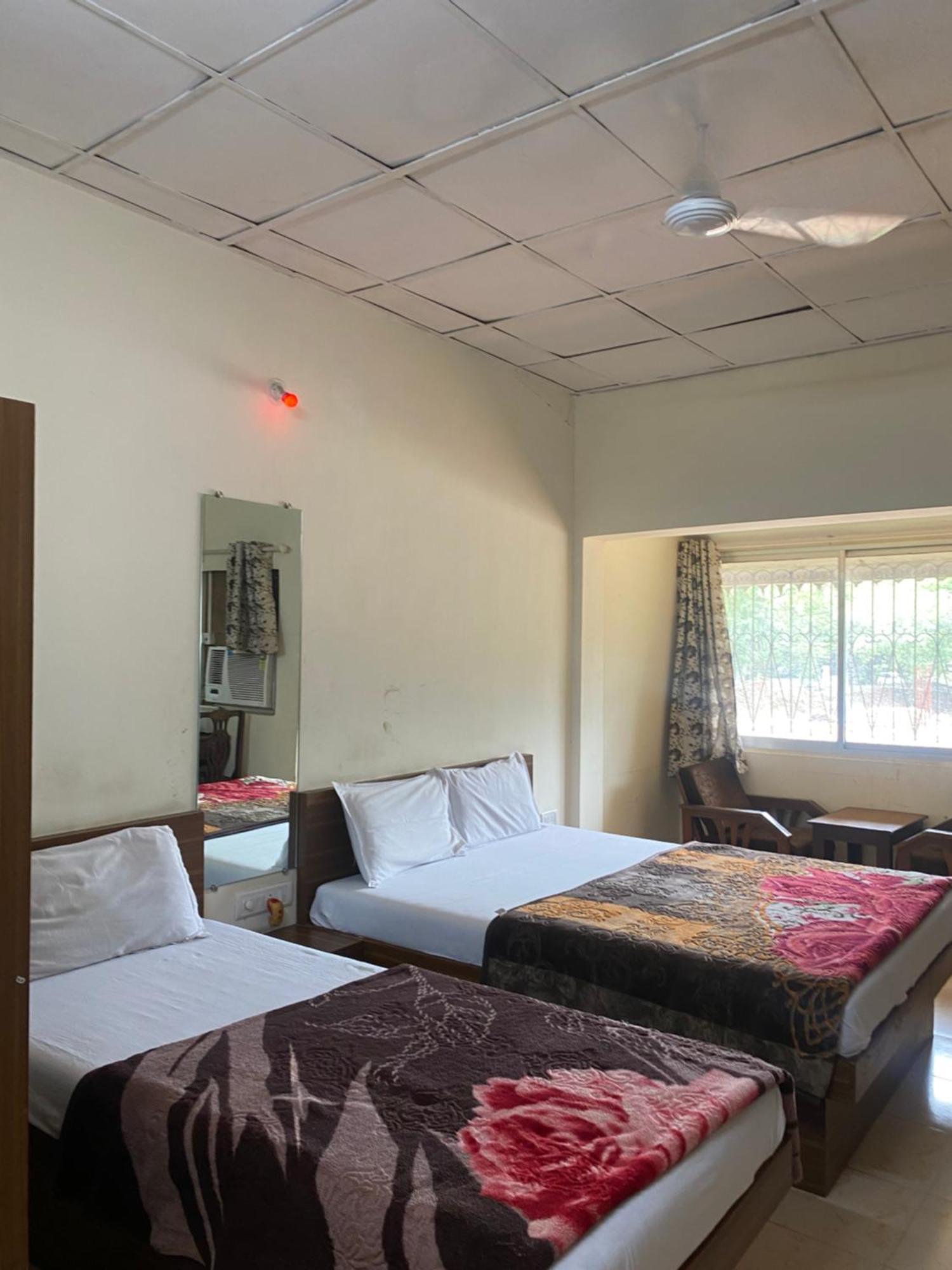 Jewel Resort Lonavala Exteriér fotografie